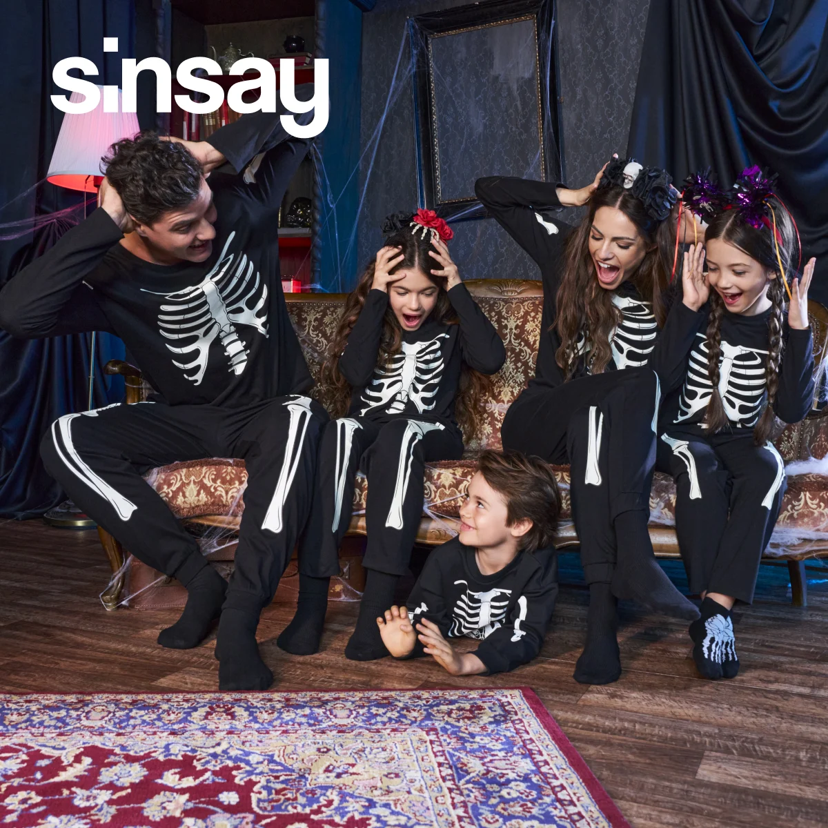 Export aw25 halloween family 1200x1200 sm 05